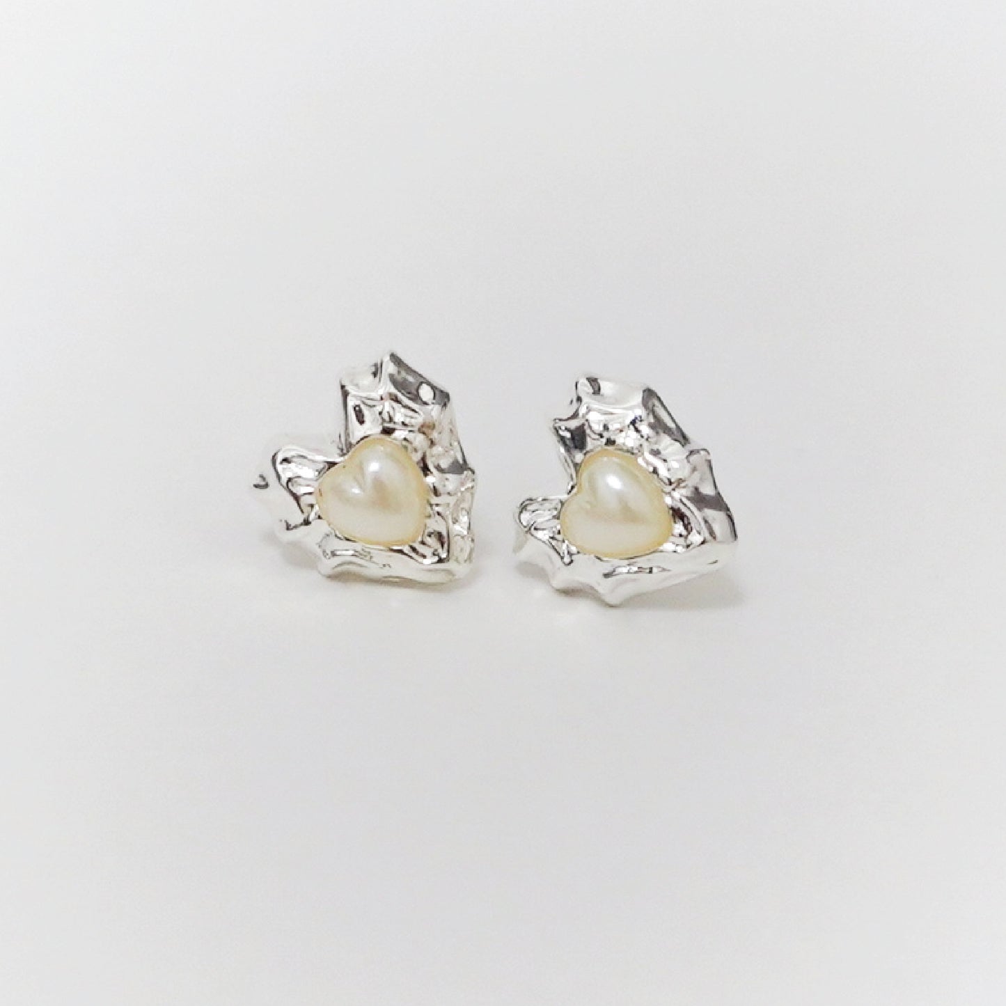 Anniversary earring